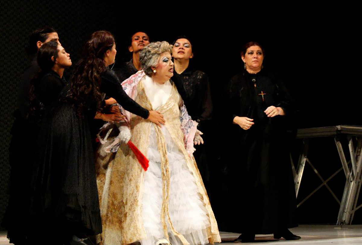 img_galeria_A Casa de Bernarda Alba (4).jpg