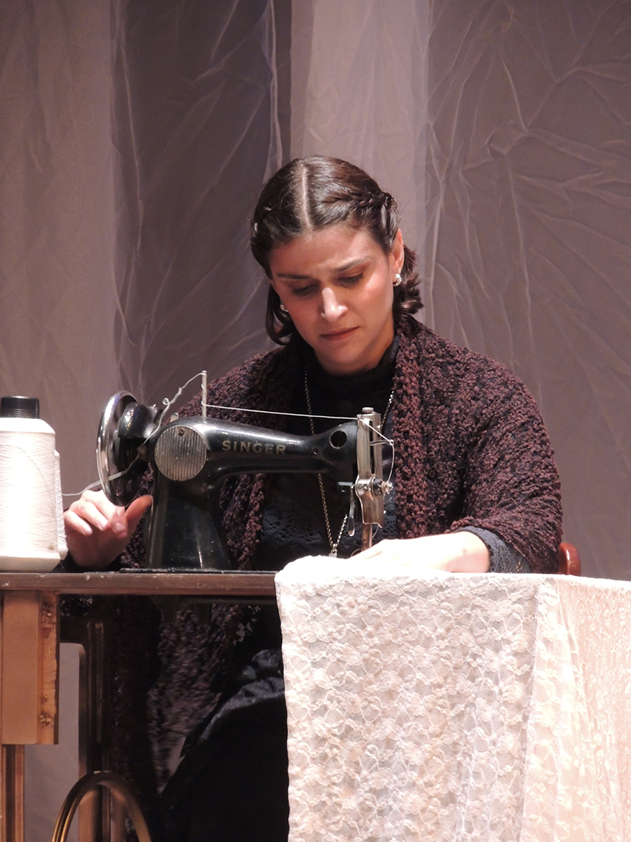 img_galeria_A Casa de Bernarda Alba (9).JPG