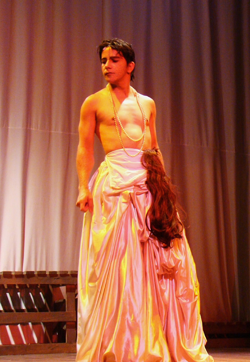 img_galeria_Gilda – O Romance da Moça Morta na Cidade Flutuante (3).jpg