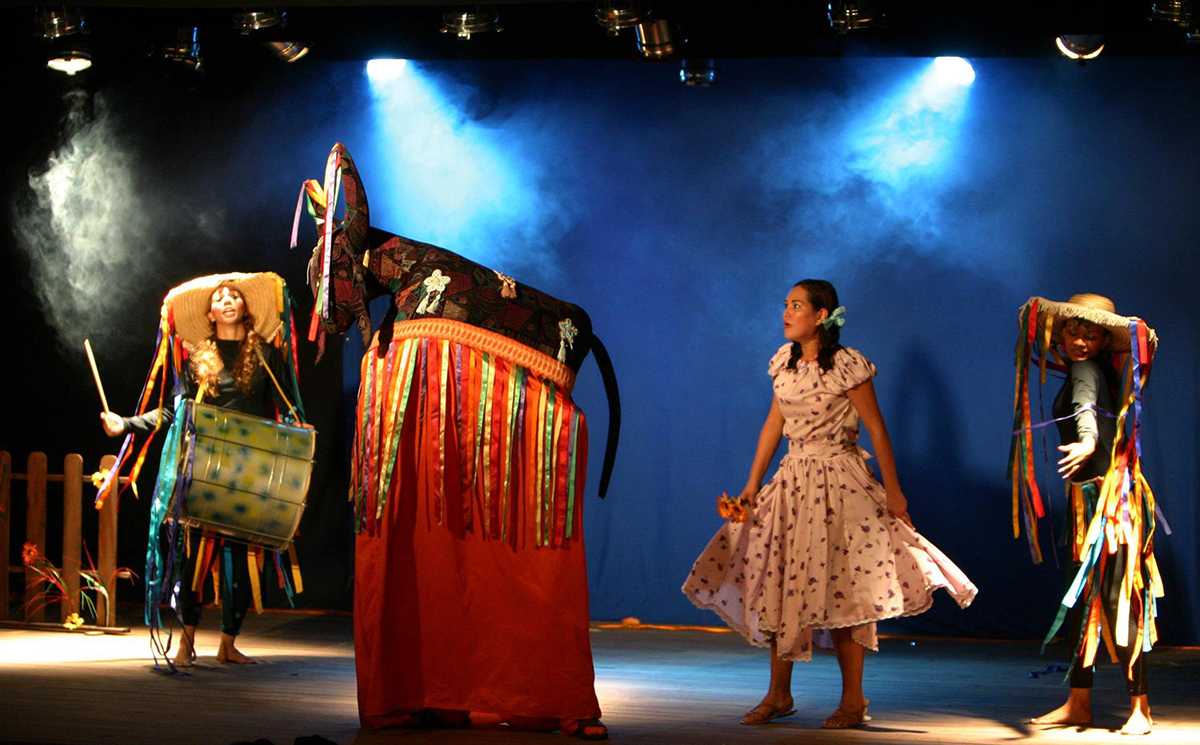 img_galeria_A Gema do Ovo da Ema (1).jpg