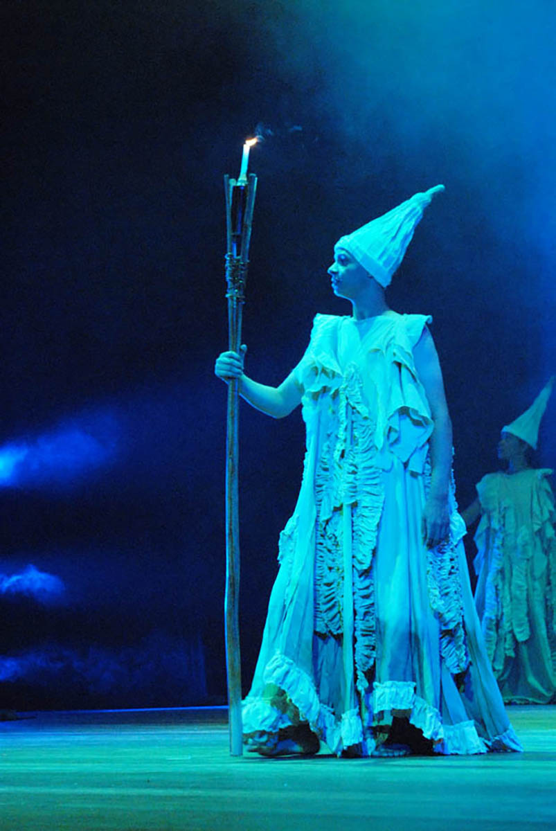 img_galeria_Putz, a Menina que Buscava o Sol (6).jpg