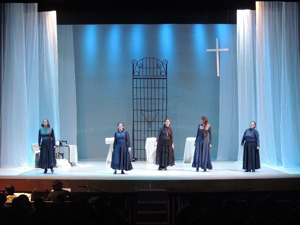 img_galeria_A Casa de Bernarda Alba (12).JPG